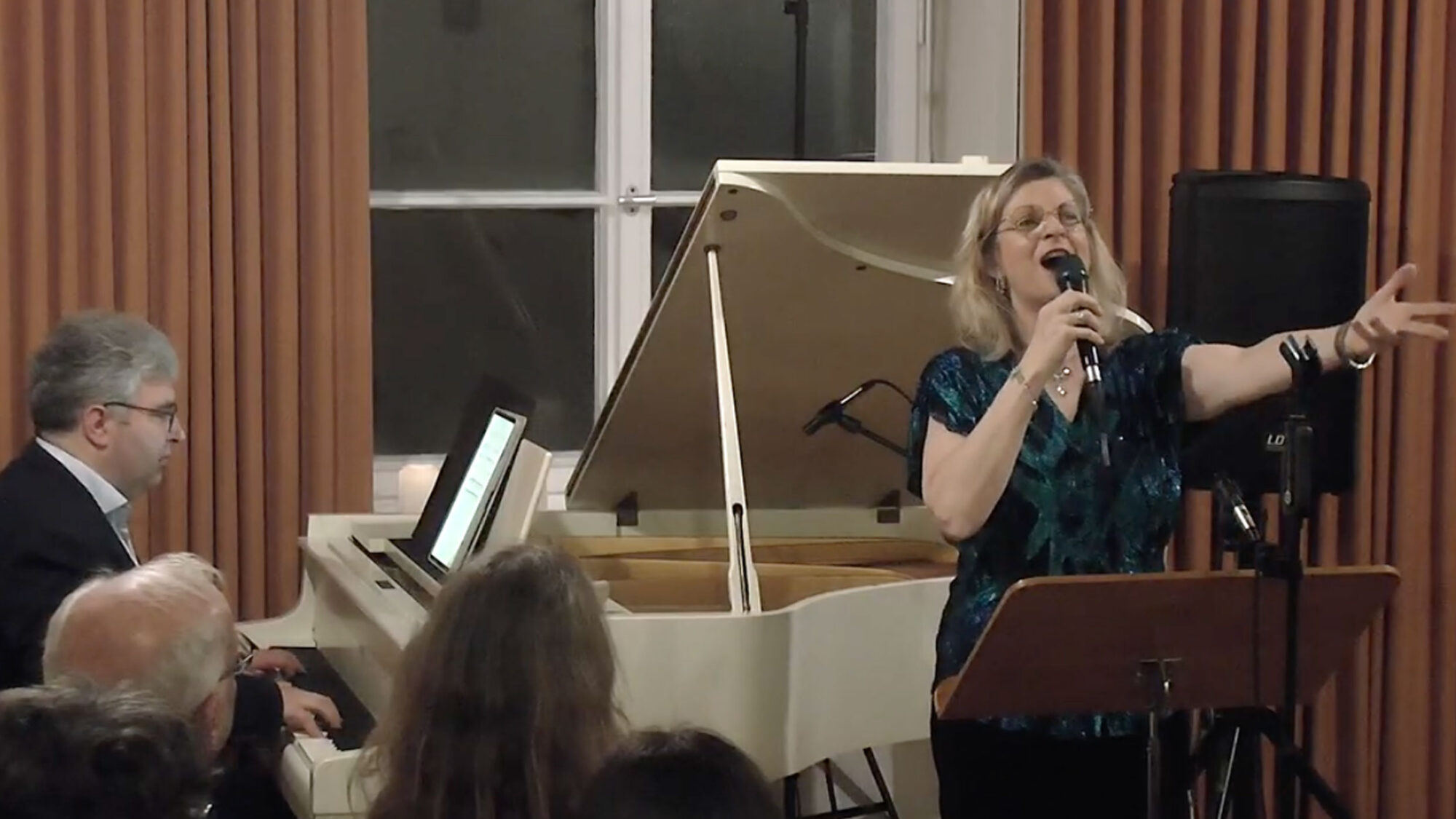 12. Dezember 2025 Marie Schmalhofer mit Peter Bader 12. Dezember 2025 Marie Schmalhofer mit Peter Bader